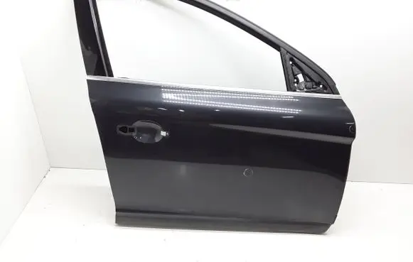 Volvo XC60 Front door