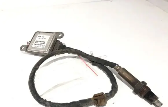 BMW 5 E60 E61 Lambda probe sensor 7587129