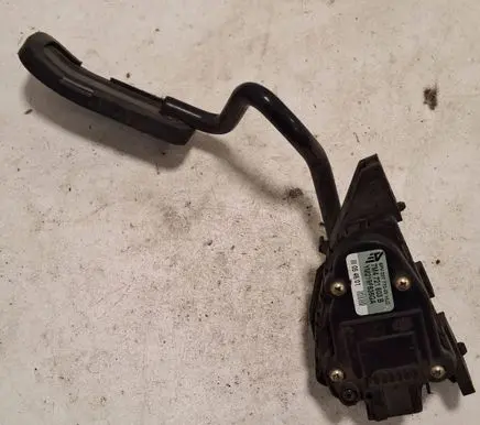 Volkswagen Sharan Accelerator throttle pedal YM219F836GA 6PV00777005