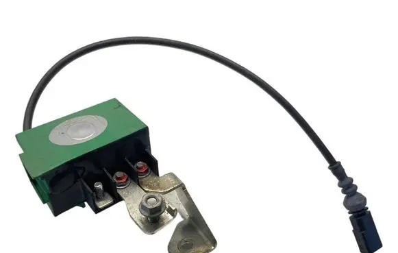 Volkswagen Touareg I Other relay 7L0943383B 08240101