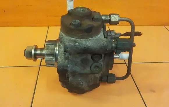 Ford Transit Fuel injection high pressure pump HU294000951 267A2 6C1Q9B395BE