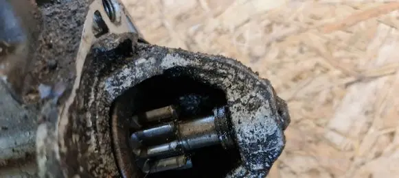 Audi A4 S4 B5 8D Starter motor