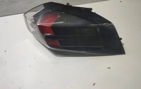 Peugeot 2008 II Rear/tail lights