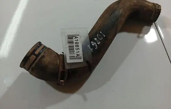 Volkswagen Polo IV 9N3 Intercooler hose/pipe
