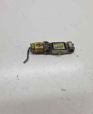 Mitsubishi Grandis Airbag deployment crash/impact sensor 5651A014 0557200017