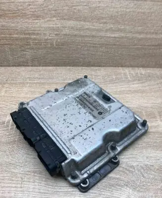 Chrysler Voyager Engine control unit/module ECU 04727667AD 0281011447