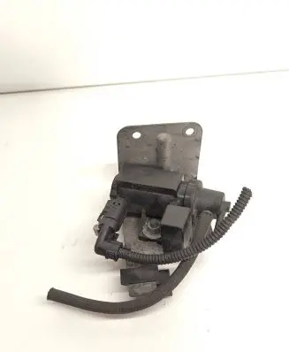 BMW 5 E60 E61 Turbo solenoid valve 70206301 11747805