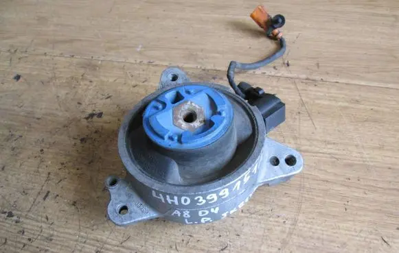Audi A8 S8 D4 4H Gearbox mount 4H0399151AT