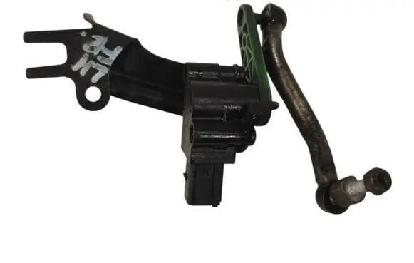 Porsche Macan (95B) Headlight/headlamp level sensor 8R0941285F