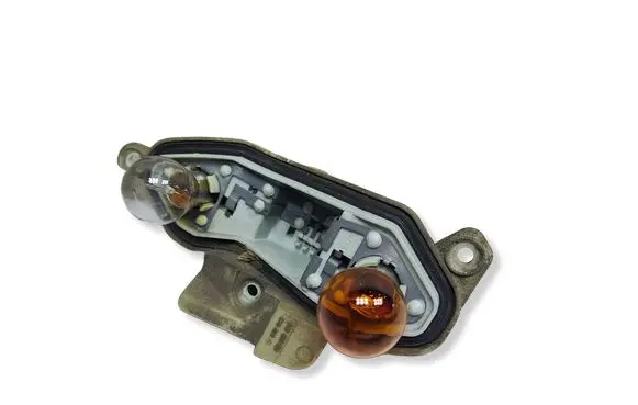Opel Vectra C Tail light bulb cover holder 443042KASACJ 443042