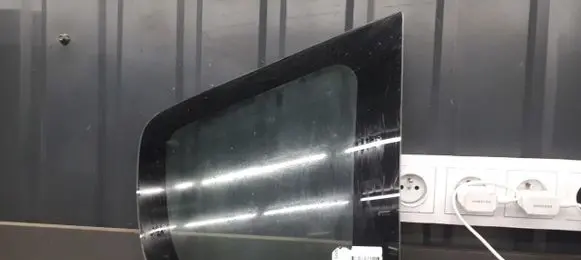 Honda Jazz Rear side window