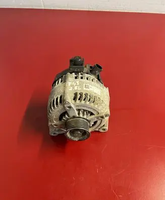 BMW X1 F48 F49 Generator/alternator 7640131 1042118181