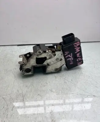 BMW Z3 E36 Front door lock 756