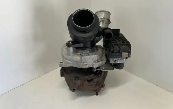 Audi A4 S4 B8 8K Turbo 059145721G