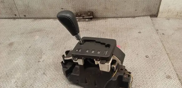 Chrysler Pacifica Gear shifter/selector 04683981AC