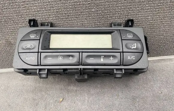 Citroen C3 Climate control unit 96533393XT