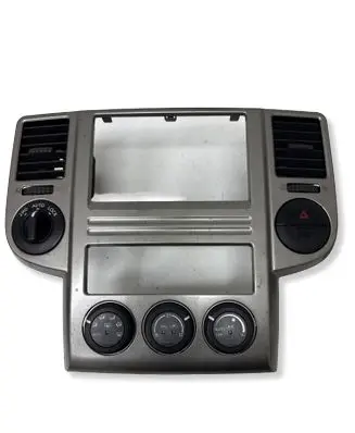 Nissan X-Trail T30 Climate control unit 27500EQ410 A0200018A04002 4J02