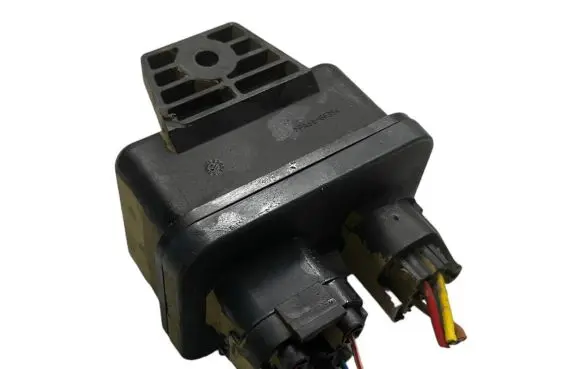 Mazda CX-5 Glow plug pre-heat relay SK0118650