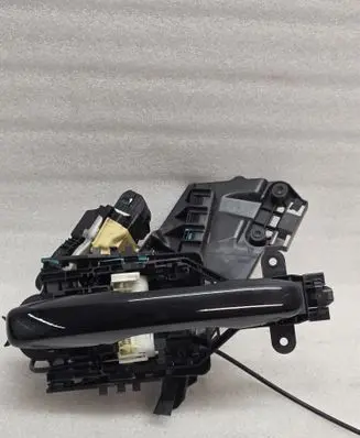 Volvo XC60 Rear door lock 31378253