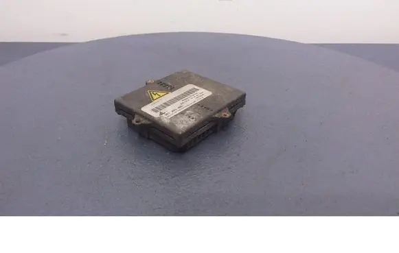 Mazda 6 Voltage converter/converter module 1307329086