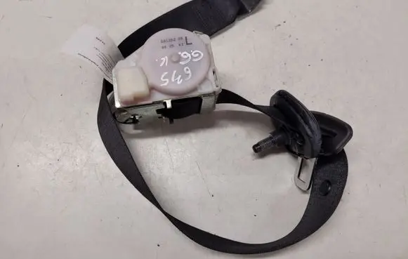 Opel Zafira A Middle seatbelt (rear) 90580905