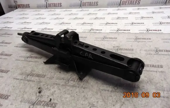 Mitsubishi Carisma Lift Jack 