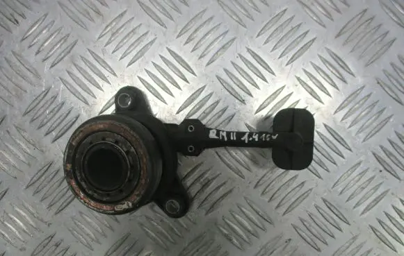 Renault Megane II Clutch slave cylinder 