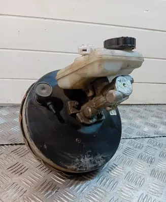 Master brake cylinder