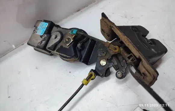 Hyundai Elantra Tailgate/trunk/boot lock/catch/latch