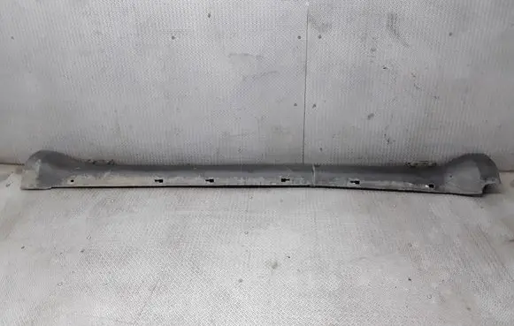 Ford Maverick Sill