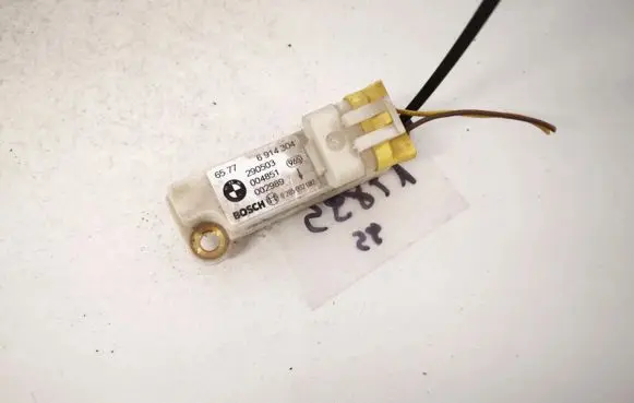 Mini One - Cooper R50 - 53 Airbag deployment crash/impact sensor 65776914304 0281002082
