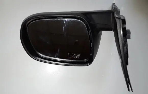 KIA Ceed Front door electric wing mirror 876201HAJ0