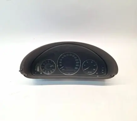 Mercedes-Benz CLK A209 C209 Speedometer (instrument cluster) A2095403511 A2095400123