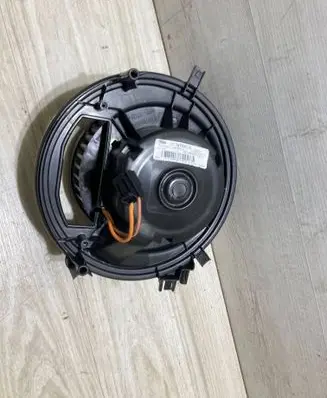 Audi Q3 F3 Heater fan/blower 5Q1819021H 0T78709C