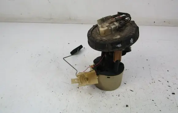 Renault Megane I In-tank fuel pump 7700420306