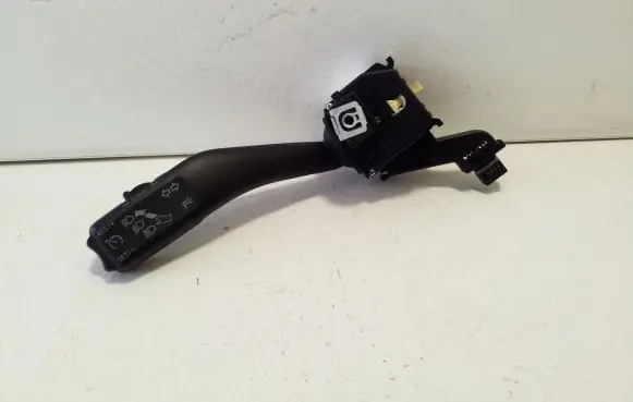 Volkswagen Golf Plus Indicator stalk 1K0953513G