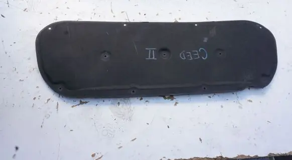 KIA Ceed Engine bonnet/hood sound/heat insulation 