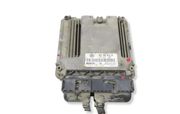 Volkswagen Caddy Engine control unit/module 03G906016DM 0281011882