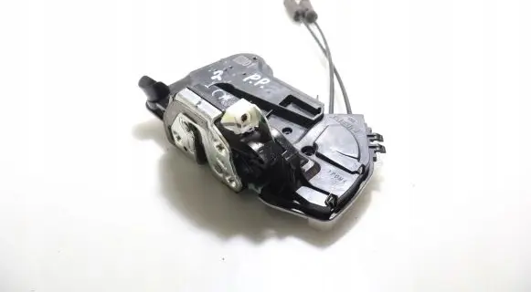 Toyota Aygo AB40 Front door lock