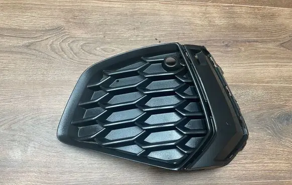 Audi A3 8Y Front bumper lower grill 8Y0807681B