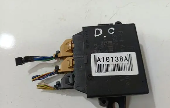 Ford Mondeo MK IV Parking PDC control unit/module 8G9215K866AA
