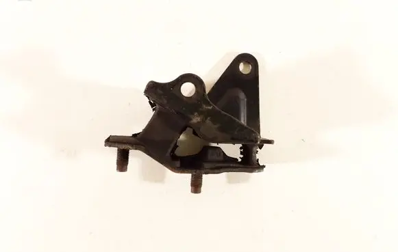 Engine mount bracket