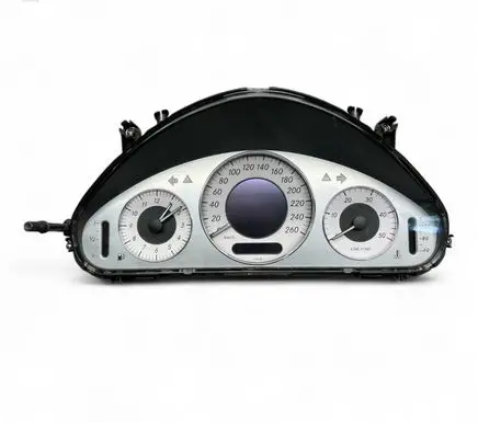 Speedometer (instrument cluster)
