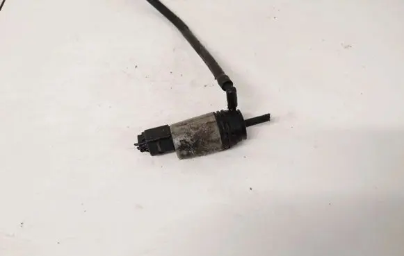 BMW 7 E65 E66 Windscreen/windshield washer pump 67126934159 6712-6934159