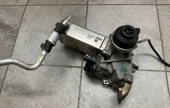 Volkswagen Amarok EGR valve cooler 059131511CH