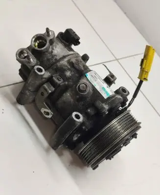 Citroen DS5 Air conditioning (A/C) compressor (pump) 9671451180 1366F