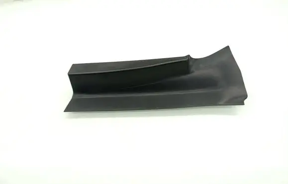 BMW X3 F25 Rear/tail light trim molding 7263604