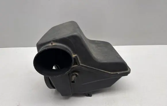 Chrysler Pacifica Air filter box 68188651AB 01170139