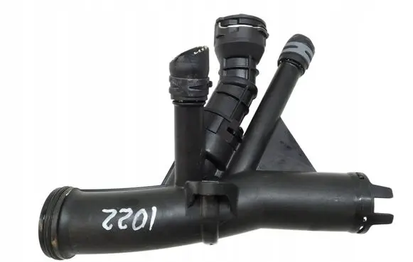 Skoda Superb B8 (3V) Engine coolant pipe/hose 04L121071E