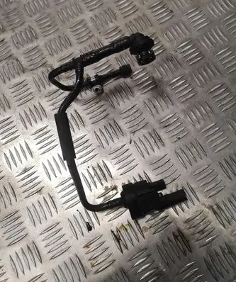 Skoda Superb B6 (3T) Breather hose sensor 06h906517aa
